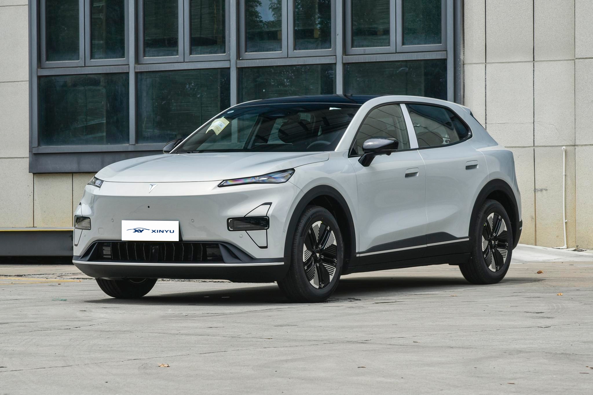 Changan Deepal S05 Wholesale Intelligent EV & EREV SUV China Exporter