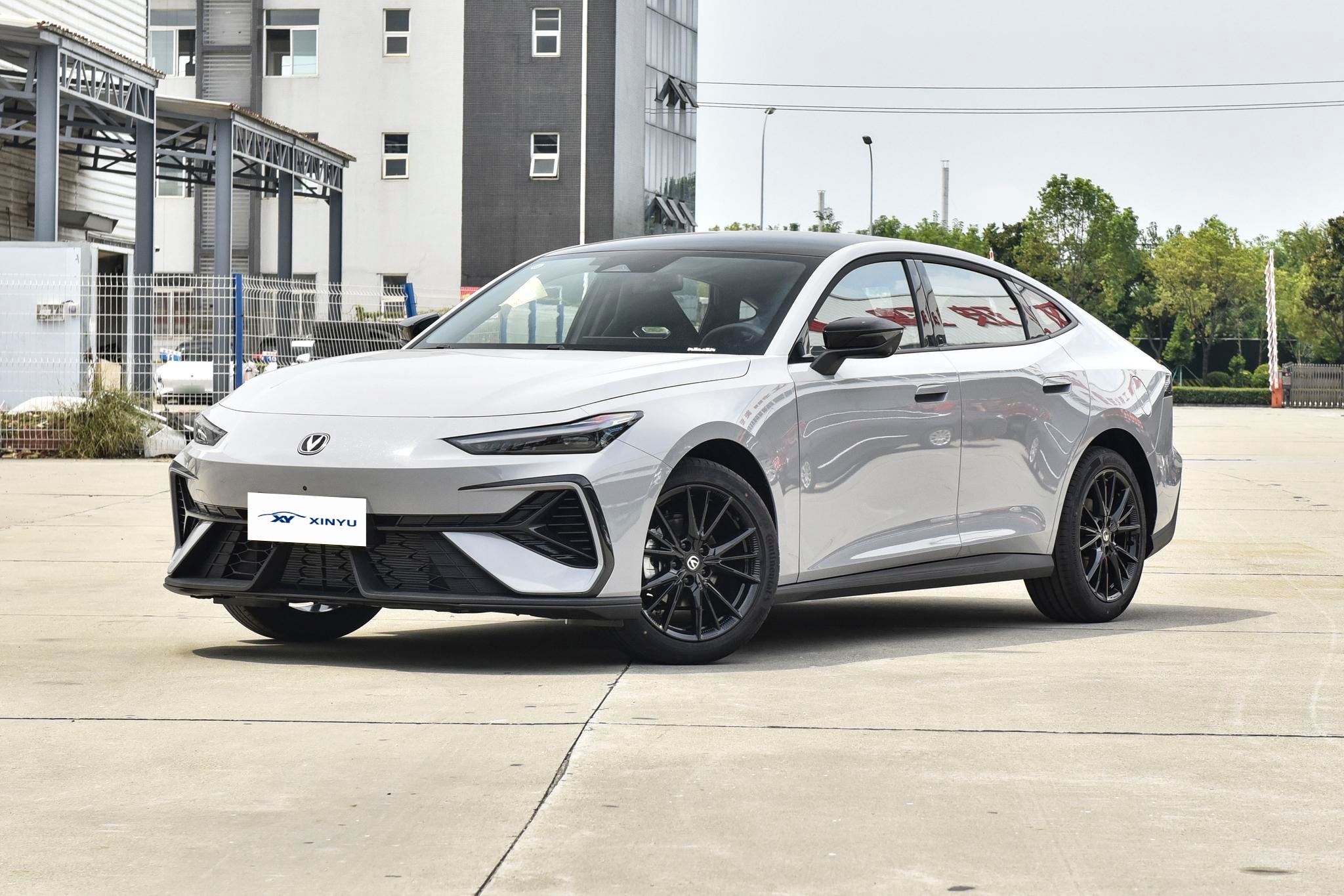 Changan UNI-V Wholesale Sporty Flagship Sedan China Gasoline Car