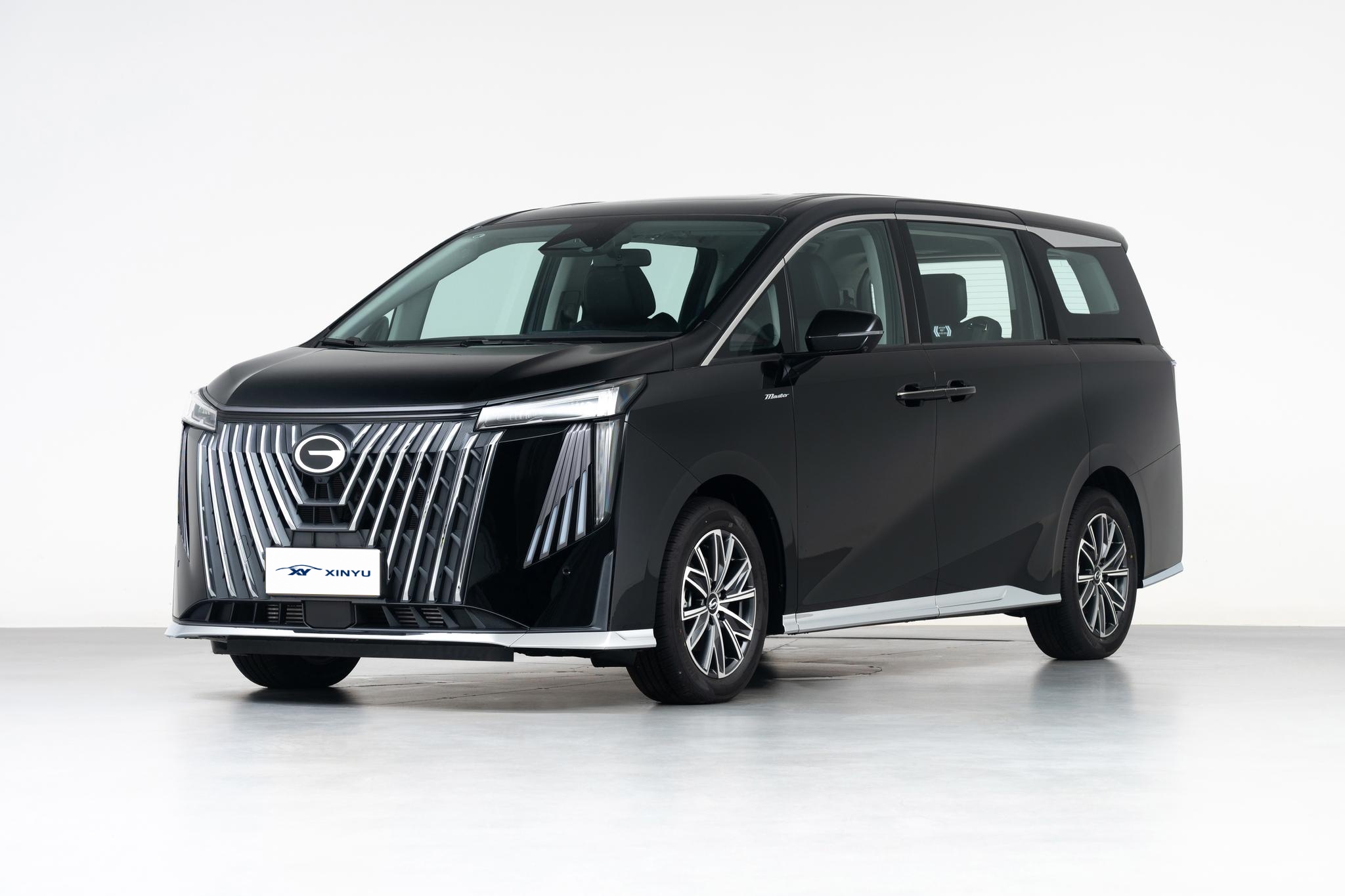 GAC Trumpchi M8 New Arrival 7 Seats High Speed Gas Car Big MPV From China for Sale